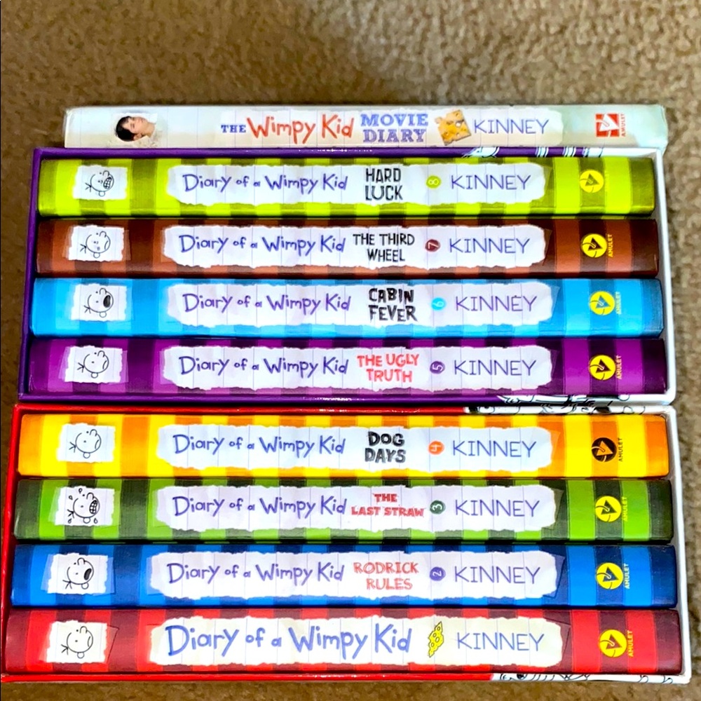 Diary of a Wimpy Kid Book Set - Multicolor